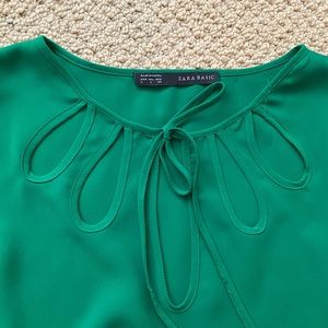 Sara Basic Emerald Green Blouse